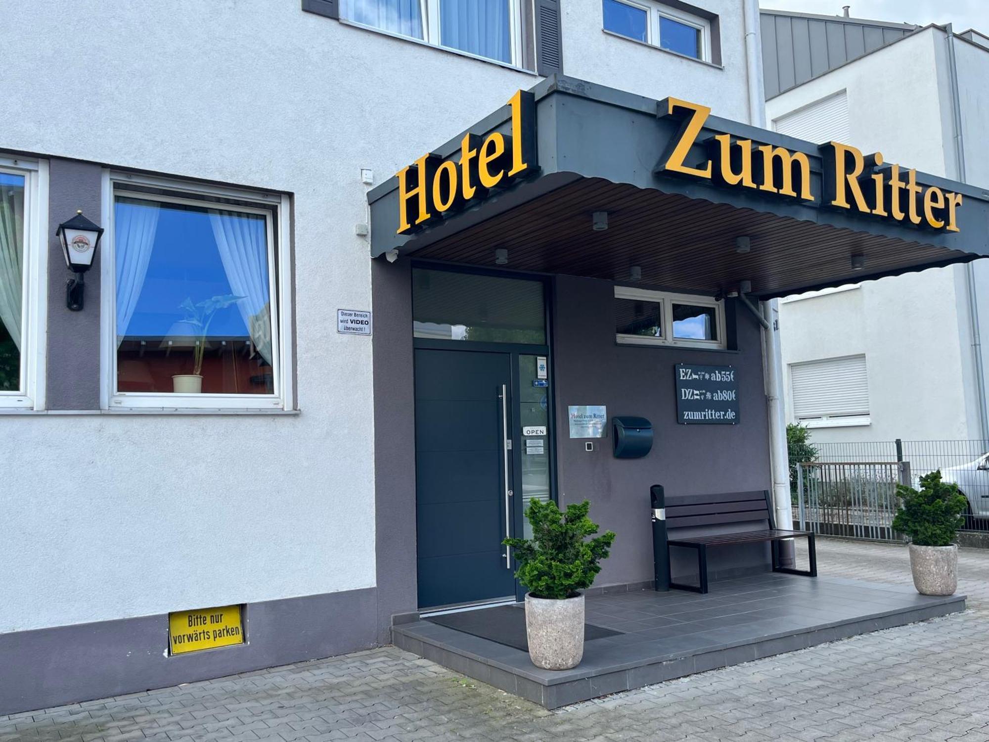 Hotel Zum Ritter Seligenstadt Exterior photo